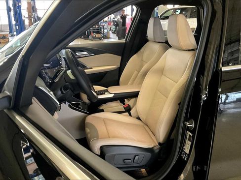 Used 2025 BMW X1 xDrive28i w/ Convenience Package image 9