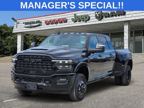 New 2026 RAM 3500 Limited AWD/4WD image 2