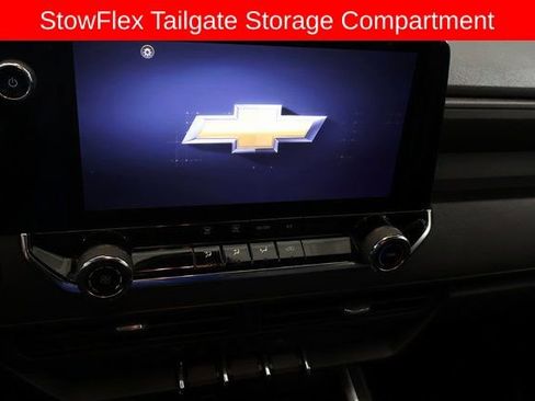 Used 2023 Chevrolet Colorado Trail Boss w/ Technology Package image 24