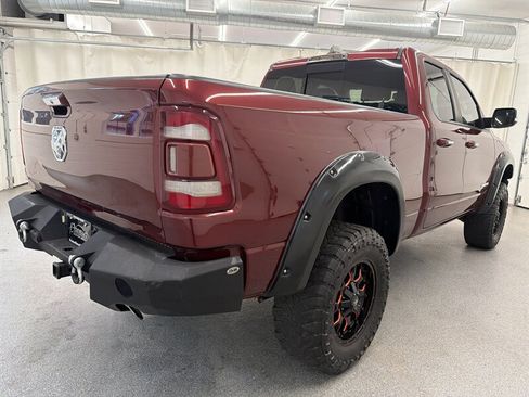 Used 2019 RAM 1500 Laramie AWD/4WD image 5