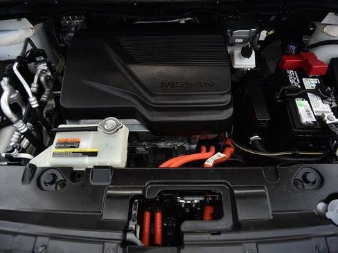 Used 2024 Nissan Leaf SV Plus image 24