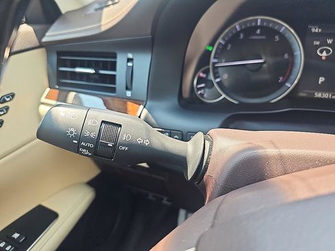 Used 2017 Lexus ES 350 FWD image 19