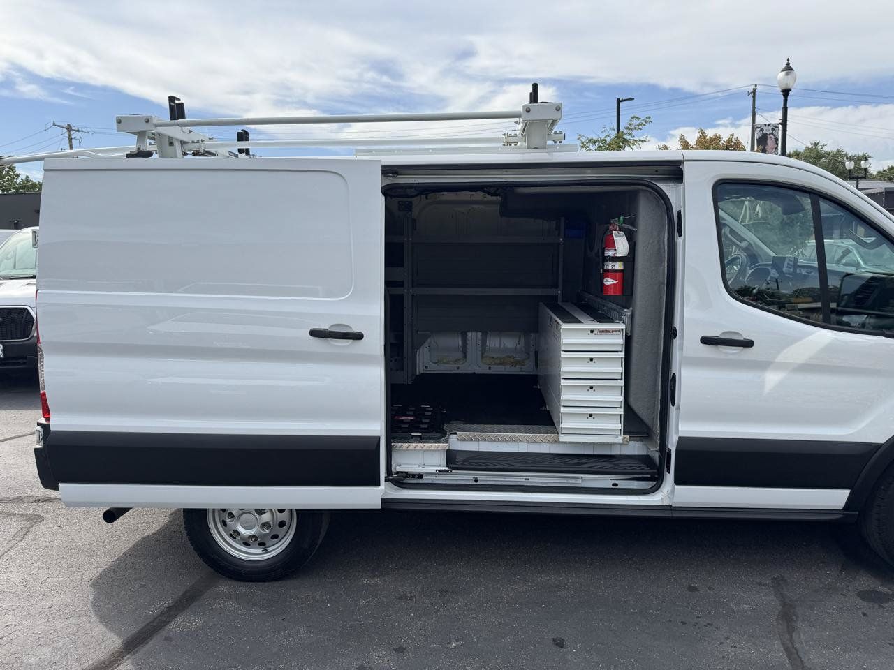 Used 2023 Ford Transit 250 Low Roof AWD image 6