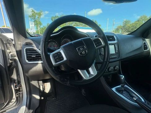 Used 2013 Dodge Avenger SXT FWD image 41