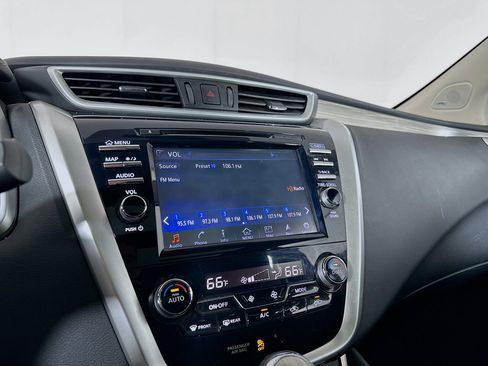 Used 2017 Nissan Murano SL w/ SL Technology Package image 19