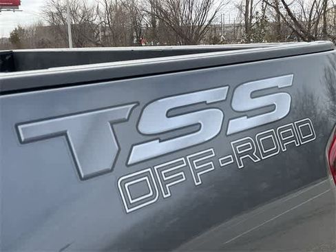 Used 2023 Toyota Tacoma SR image 11