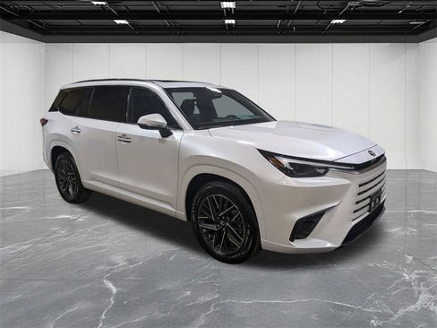 Used 2026 Lexus TX 350 AWD w/ Technology Package image 7