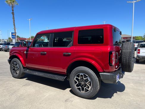 New 2026 Ford Bronco Outer Banks AWD/4WD image 3