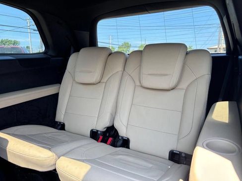 Used 2017 Mercedes-Benz GLS 550 4MATIC image 25