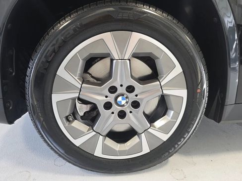 Used 2025 BMW X1 xDrive28i AWD/4WD image 46