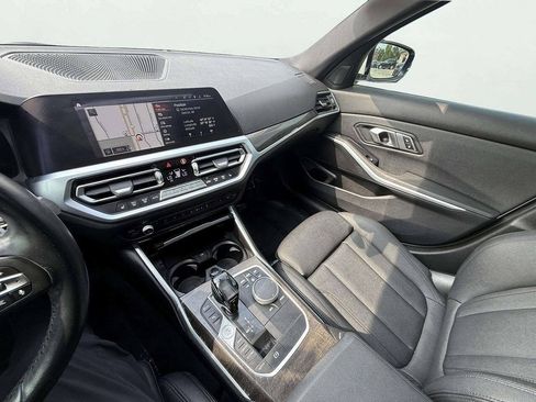 Used 2020 BMW 330i xDrive Sedan w/ Convenience Package AWD/4WD image 19