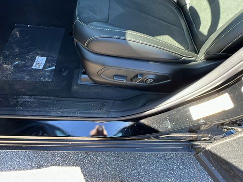 New 2025 Jeep Grand Cherokee Altitude image 17