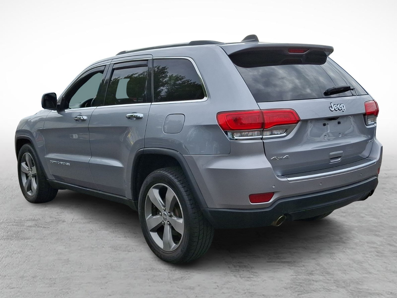 Used 2014 Jeep Grand Cherokee Limited w/ Luxury Group II AWD/4WD image 4