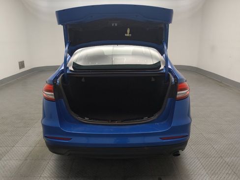 Used 2019 Ford Fusion SE FWD image 29