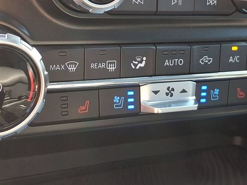 Used 2023 Ford F150 Platinum w/ Equipment Group 701A High AWD/4WD image 27
