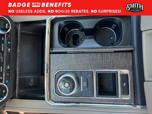 Used 2020 Ford Expedition Max Limited w/ Equipment Group 301A image 18