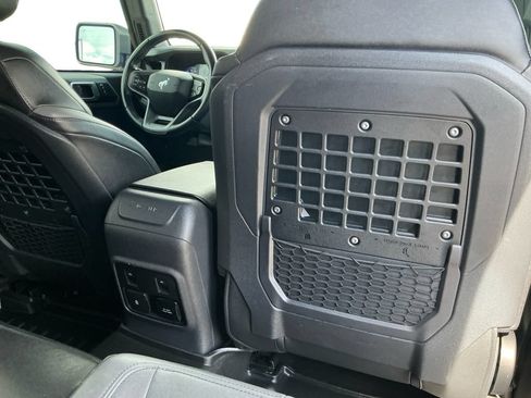 Used 2023 Ford Bronco Big Bend w/ Sasquatch Package AWD/4WD image 21