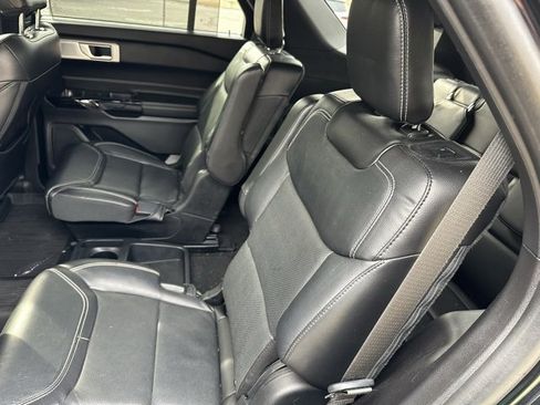 Used 2021 Ford Explorer ST w/ Equipment Group 401A image 15