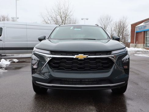 New 2026 Chevrolet Trax LT w/ Driver Confidence Package image 4