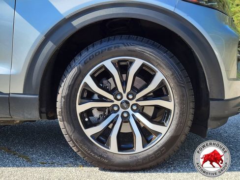 Used 2023 Ford Explorer ST-Line w/ Class IV Trailer Tow Package AWD/4WD image 11