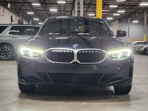 Used 2023 BMW 330i Sedan w/ Premium Package image 2