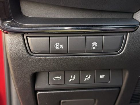 Used 2025 MAZDA MAZDA3 s image 24