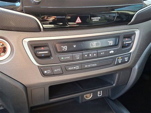 Used 2023 Honda Ridgeline Sport image 15