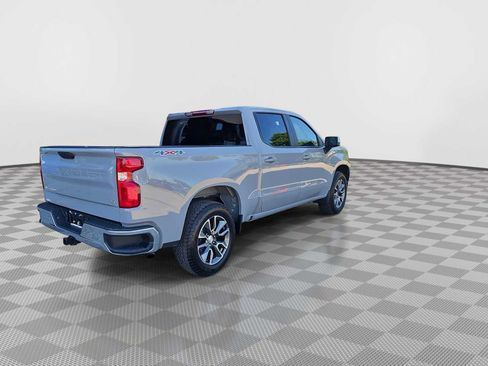 Certified 2024 Chevrolet Silverado 1500 LT AWD/4WD image 12