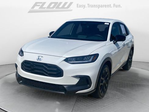 Certified 2025 Honda HR-V Sport image 4