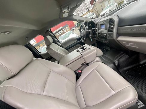 Used 2020 Ford F350 XL w/ Power Equipment Group RWD image 25