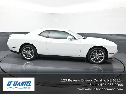 Used 2022 Dodge Challenger GT AWD/4WD image 7
