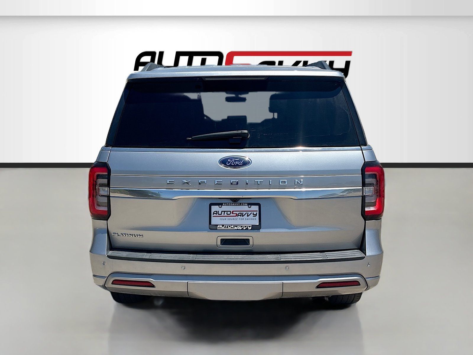 Used 2024 Ford Expedition Platinum RWD image 6