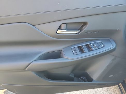 New 2026 Nissan Sentra SV FWD image 10