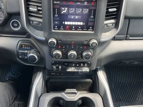 Used 2019 RAM 1500 Big Horn AWD/4WD image 26