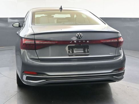 New 2026 Volkswagen Jetta SEL image 4