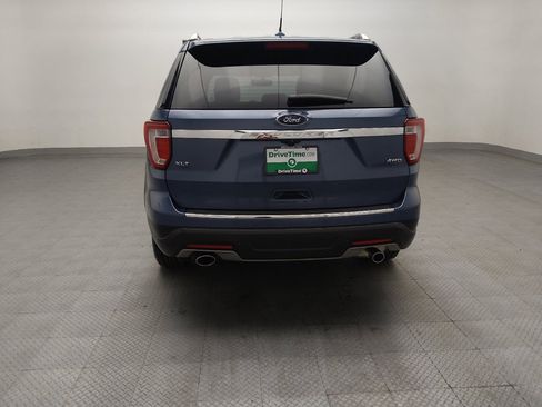 Used 2018 Ford Explorer XLT w/ Equipment Group 201A AWD/4WD image 6