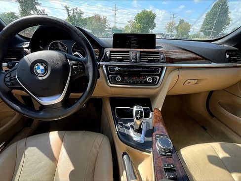Used 2015 BMW 428i Convertible image 15