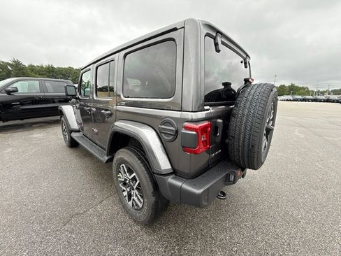 New 2027 Jeep Wrangler Unlimited Sahara AWD/4WD image 3