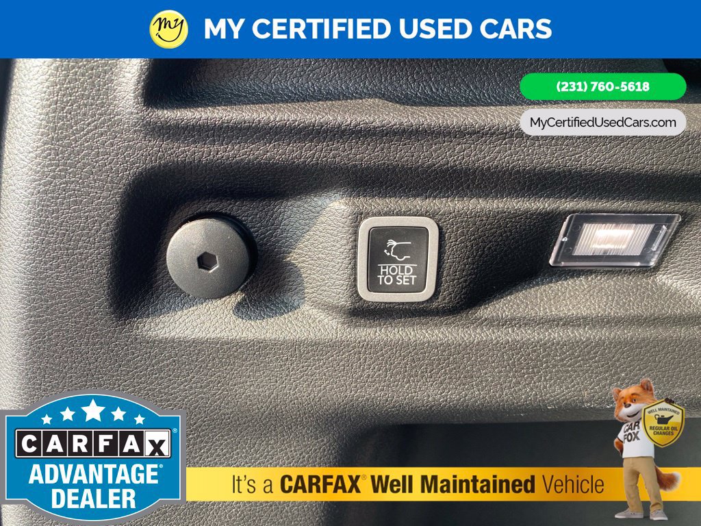 Used 2023 Jeep Grand Cherokee L Limited AWD/4WD image 10