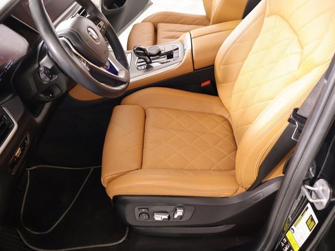 Used 2023 BMW X5 xDrive40i image 12