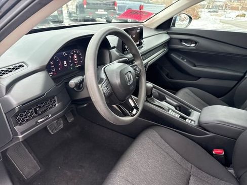 Certified 2025 Honda Accord LX image 14
