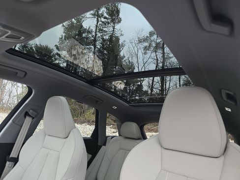 Certified 2025 Audi Q5 Prestige AWD/4WD image 11