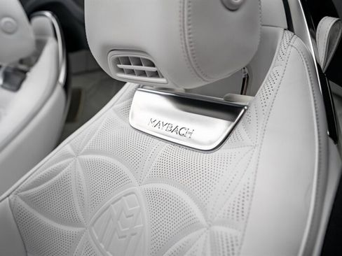 Used 2026 Mercedes-Benz Maybach SL 680 image 19