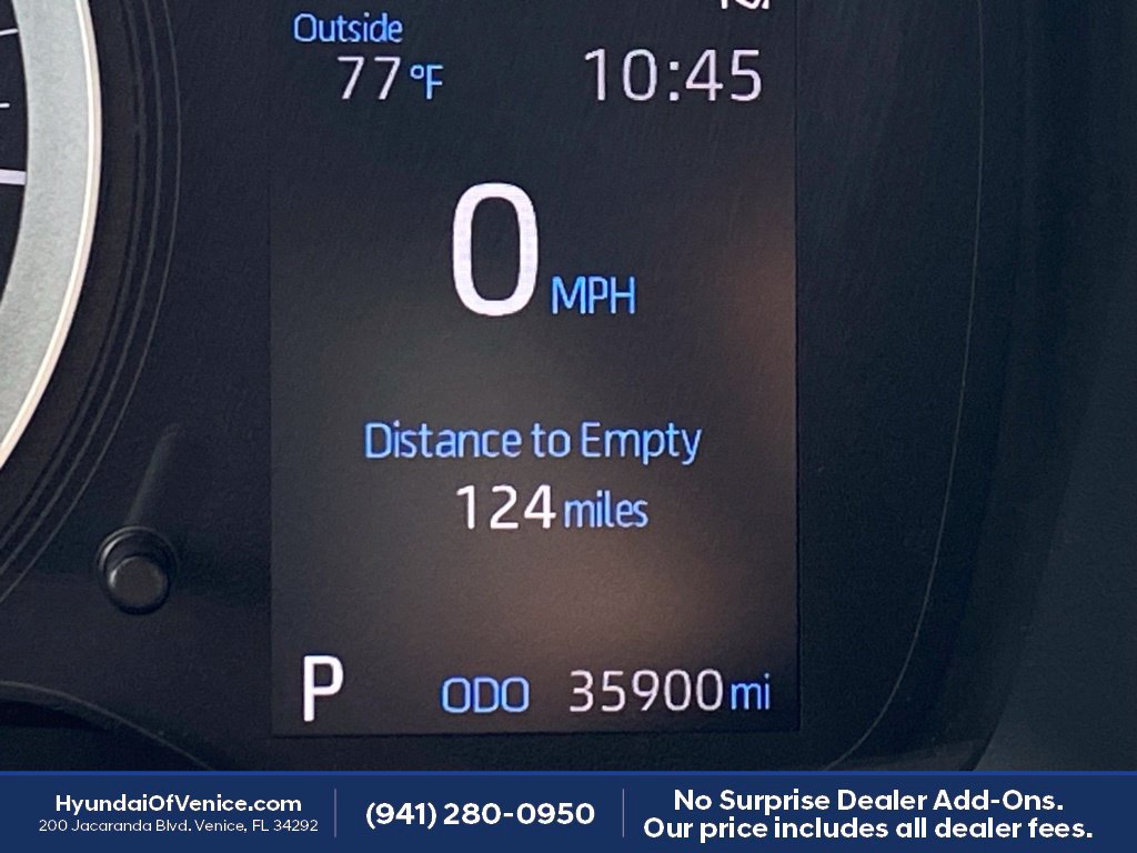 Used 2022 Toyota Corolla LE FWD image 23