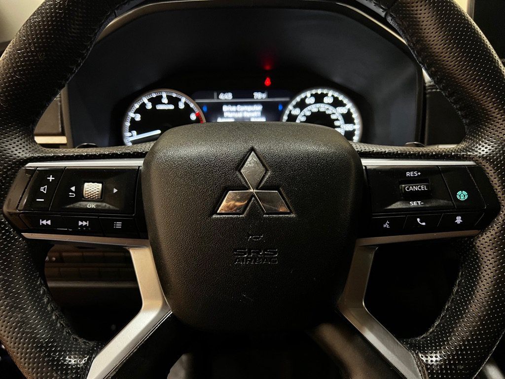 Used 2022 Mitsubishi Outlander SEL FWD image 31