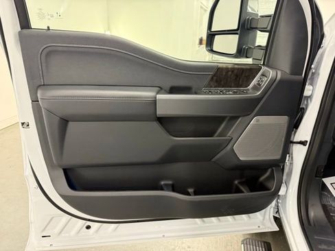 New 2026 Ford F350 Lariat w/ Lariat Ultimate Package image 14