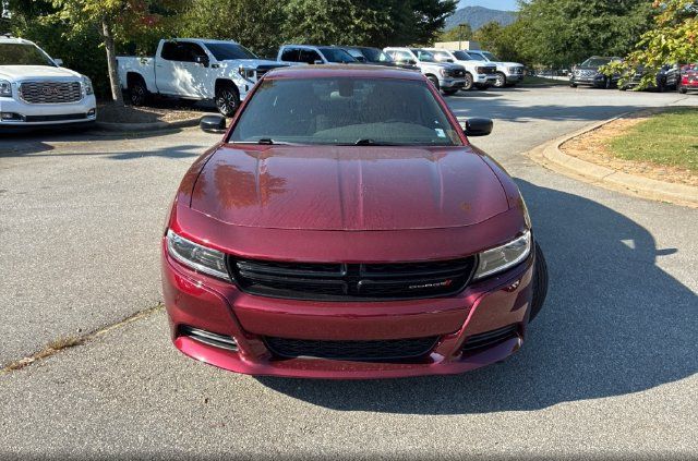 Used 2023 Dodge Charger SXT RWD image 2
