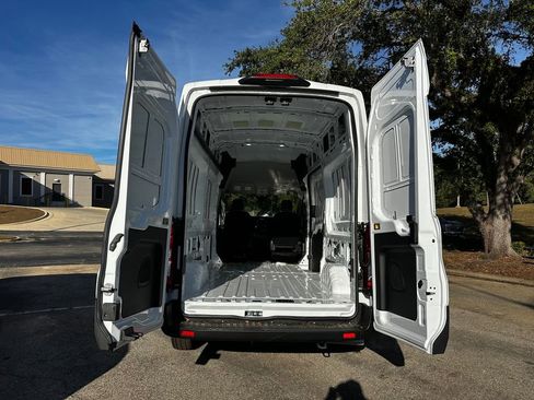 New 2025 Ford Transit 350 148 High Roof image 35