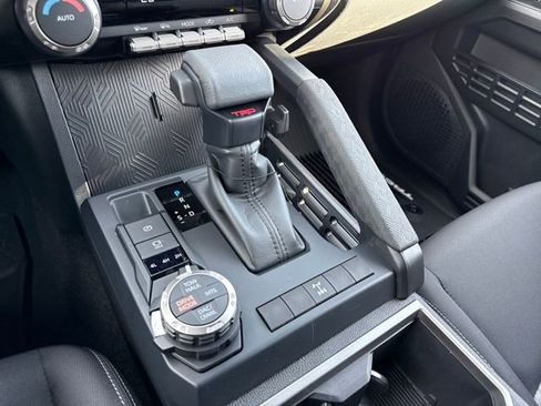 New 2025 Toyota Tacoma TRD Off-Road image 15