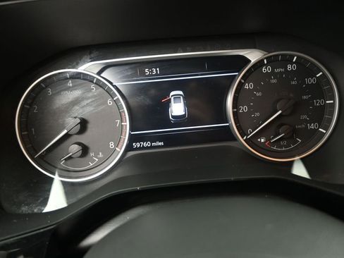 Used 2022 Nissan Pathfinder SL w/ SL Premium Package FWD image 12